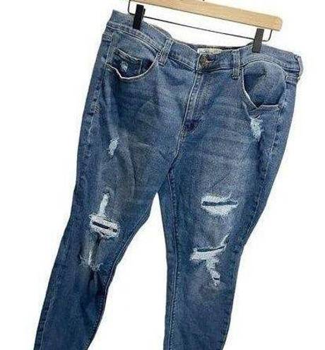 Mudd  Mid Rise Vintage Skinny FLX Stretch Dark Denim Jeans Size 18 Distressed