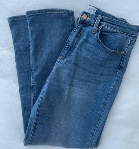 Universal Threads Universal Thread Slim Straight jeans