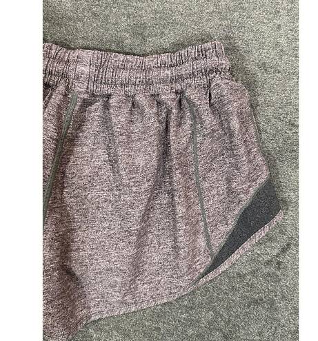 Lululemon  Gray Hotty Hot Shorts, 2.5" Heather Lux Multi Black Size 6 EUC