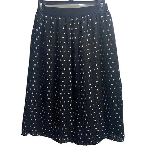 A New Day  Polka Dot Pleated Skirt