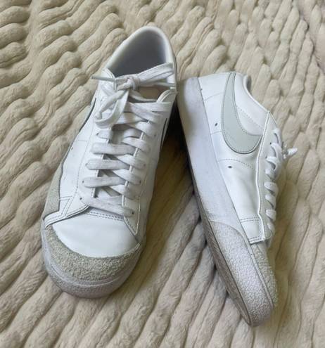 Nike low top blazers