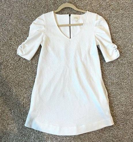 Deletta Anthropologie White Short Sleeve Dress Ruffle Sleeve V-Neck Size Medium