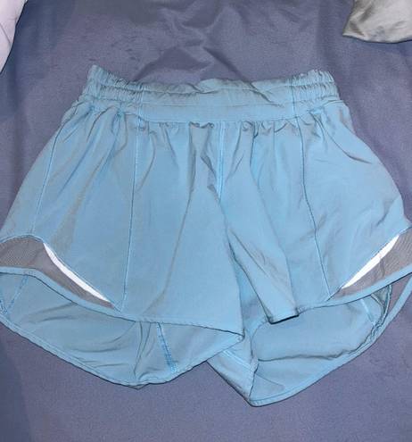 Lululemon Hotty Hot Shorts 4”