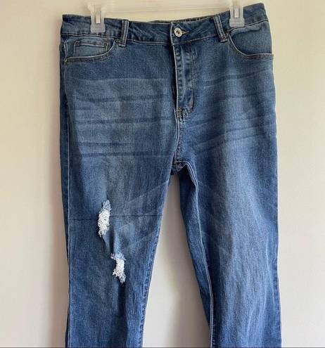 Umgee  Distressed Denim Size 7