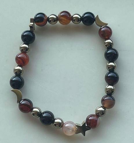 Onyx Sardonyx  carnelian ONE NEW stretch beaded bracelet natural stone crystal st