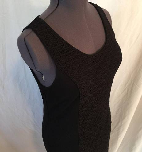 Kensie | little fitted black shift dress size L