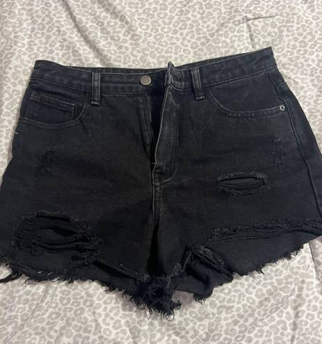 Pretty Little Thing Black Jean Shorts