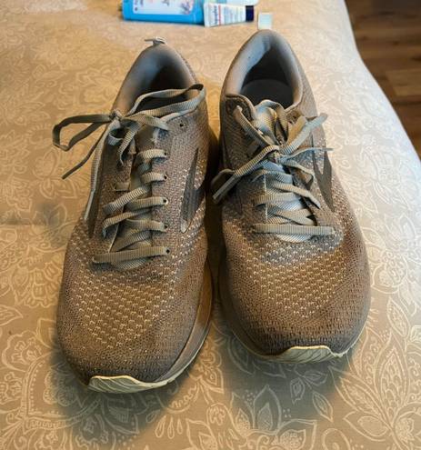 Brooks Revel Running Shoes