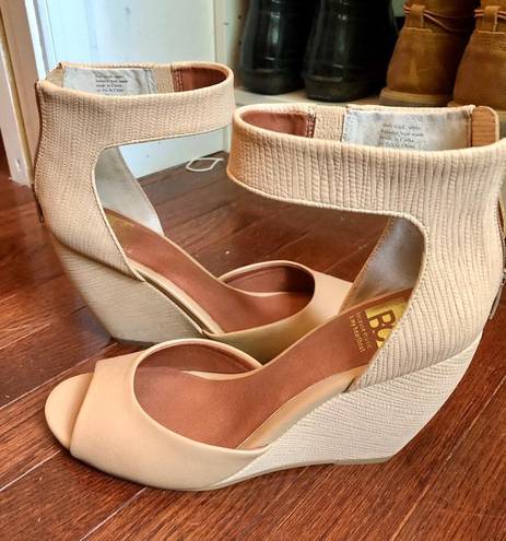 Nordstrom Nude Wedge Sandels