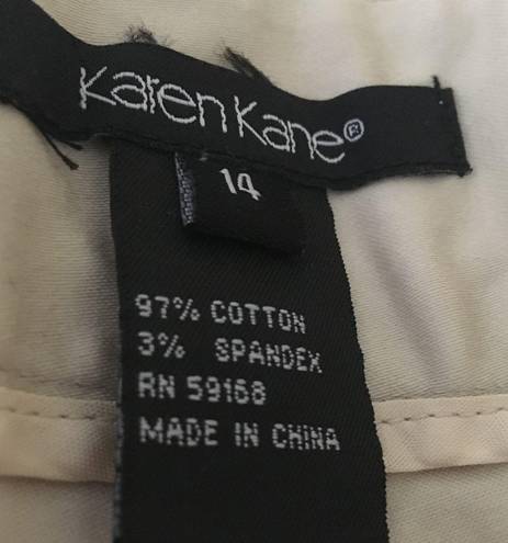 Karen Kane  Bermuda Shorts size 14