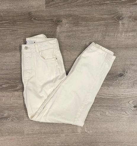 ZARA white high rise mom jeans