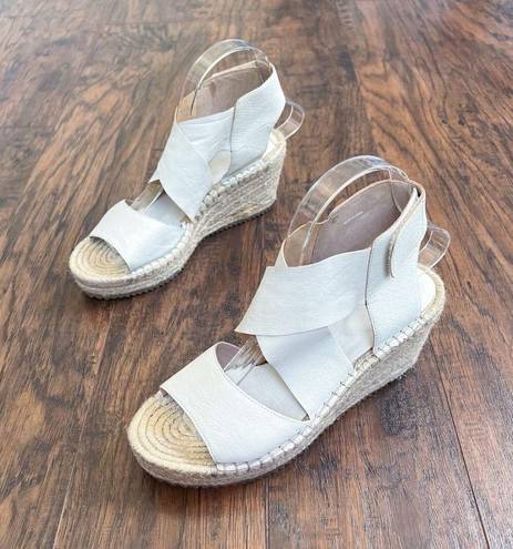 Eileen Fisher  • Willow Espadrille Wedge Sandal beige Bone leather jute heel