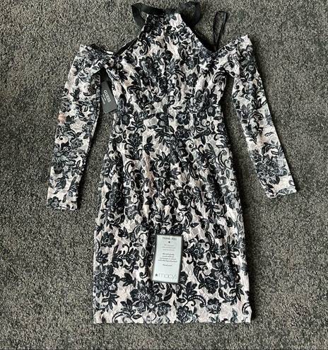 Guess lace floral cold shoulder dress new with flaw