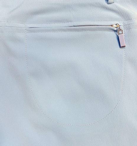 DKNY NWOT  GOLF BERMUDA SHORTS SKY BLUE WOMEN’S SIZE 12   3 Zip Pockets