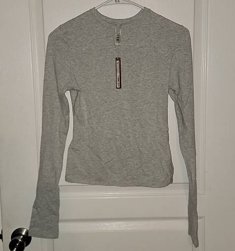 SKIMS COTTON JERSEY LONG SLEEVE TSHIRT LIGHT HEATHER GREY SMALL