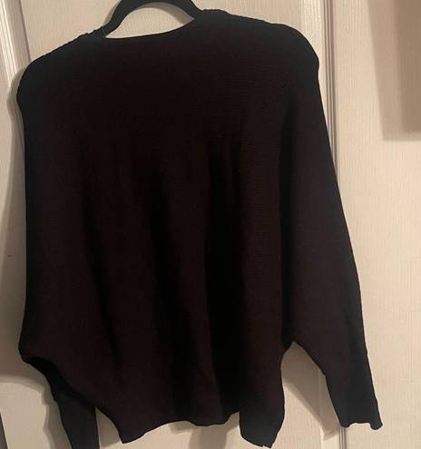 Tahari  black crop sweater