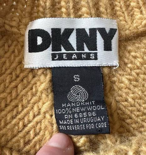 DKNY  Mustard Yellow Floral Plant Knit Sweater Hand Knit Size Small