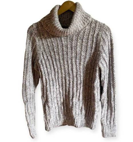 Banana Republic  Italian Yarn Wool Blend Chunky Knit Turtleneck Sweater