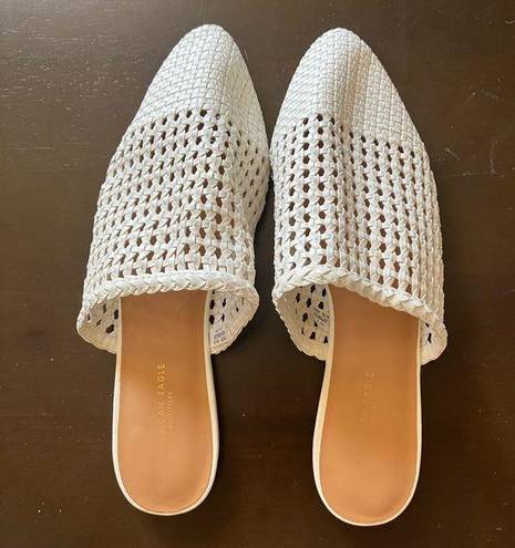 American Eagle Woven Mule White