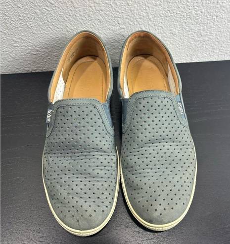 Daisy Hotter  Women's Blue Gray Perforated Slip On Comfort Sneaker Shoe Size 8.5