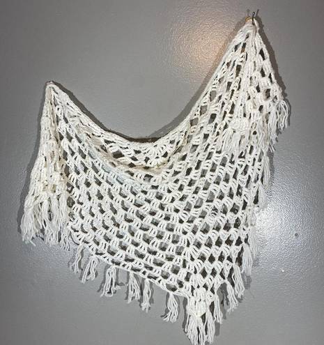 White Open Crochet Granny Shawl With Tassel Fringe