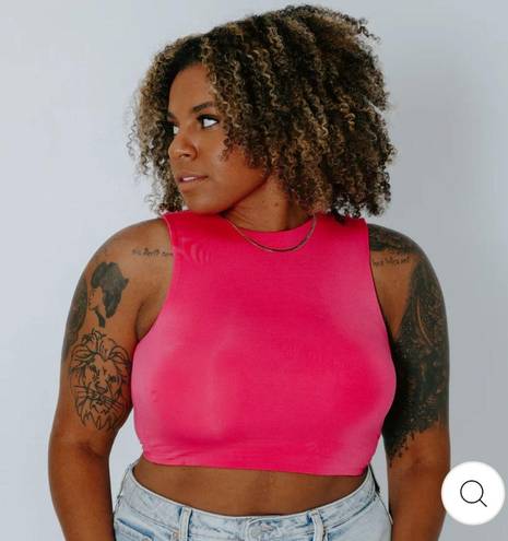 Klassy Network Crop Top