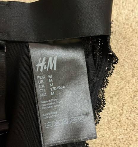 H&M Black lace bra