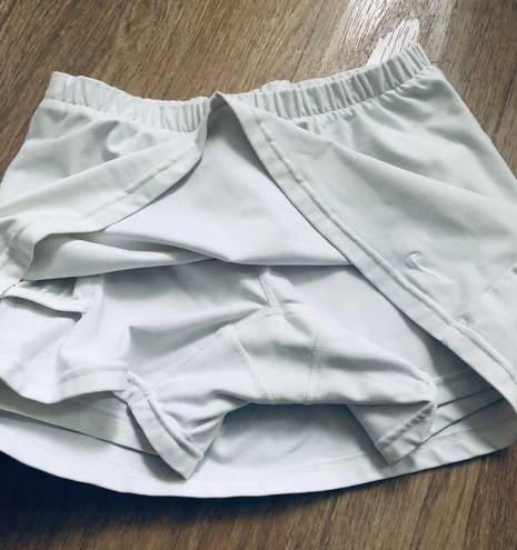 Nike White Tennis Skirt