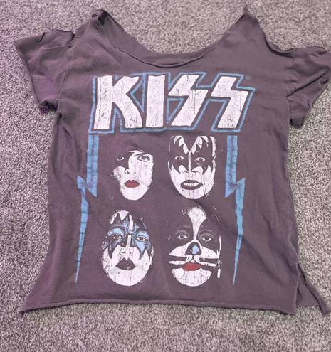 1st Kiss Kiss Graphic Tee️