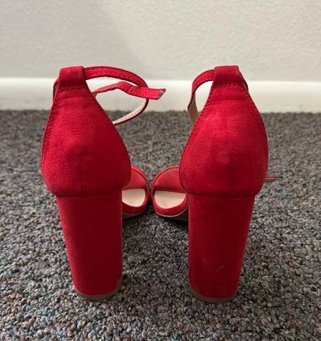 Heels Red Size 7.5