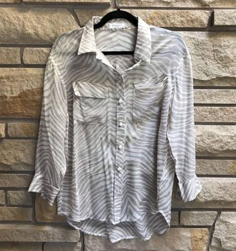 Equipment  Femme Sheer 100% Silk Shirt Button Up Tan zebra Print Medium FLAWED