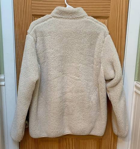 Uniqlo Fuzzy Sherpa Jacket