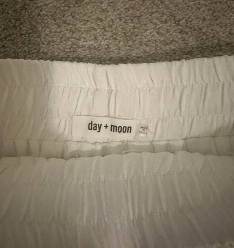 The Moon Day And Skirt