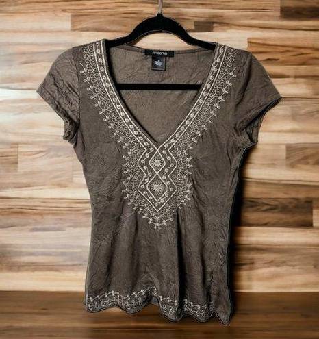 Arden B . - Khaki Green Tee with White Embellished Stitching - Sz. XS