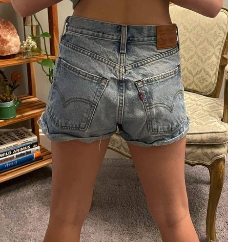 Levi’s Size 27 Women’s Denim Shorts