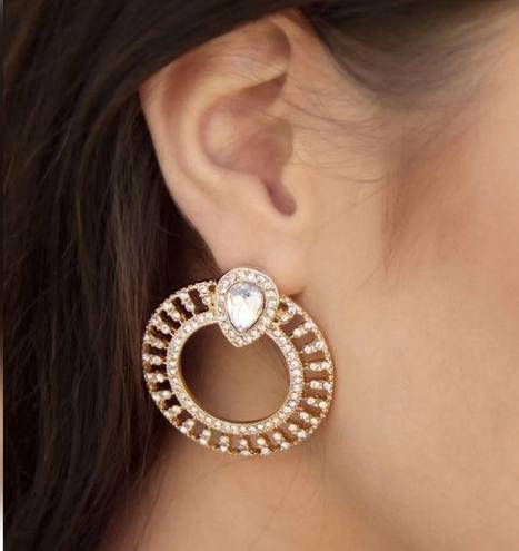 Ettika  Glitter and Shine 18K Gold Plated Circle Earrings