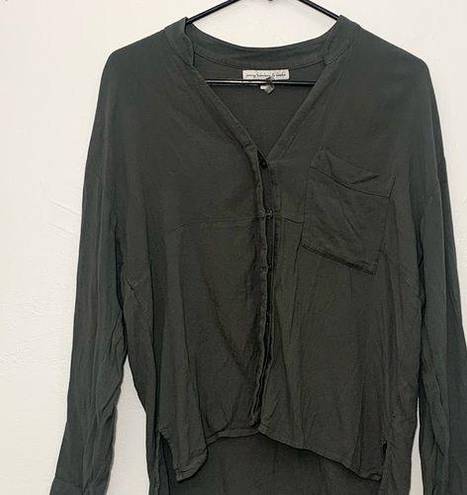 Young Fabulous and Broke  green long sleeve v neck high low button down shirt XS