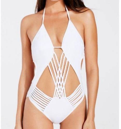 Fabletics NWOT  Halah one piece white xl strappy Monokini