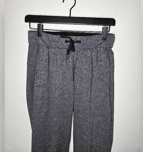 Lululemon  Gray Pull On Pants Size 2 , drawstring