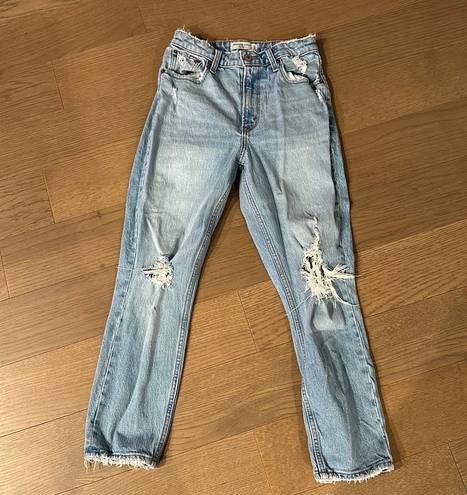 Abercrombie & Fitch High Rise Mom Jean