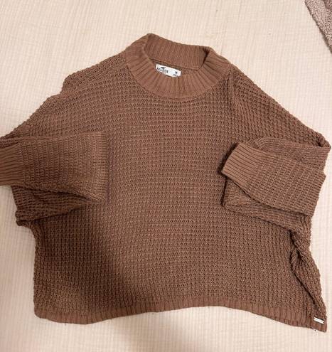 Hollister Cropped Sweater