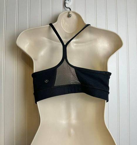 Lululemon  black flow y sports bra fits like small/medium