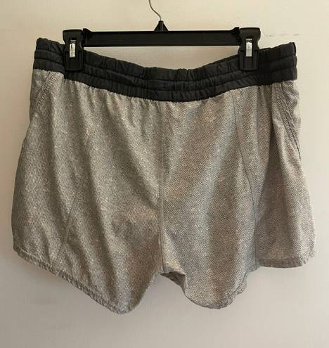 Vuori Active Shorts