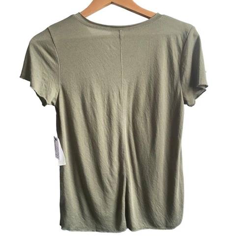 Treasure & Bond Women’s NWT  V-neck Lightweight T-Shirt Top Size XL Olive Color