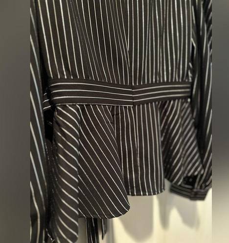 fab'rik NWT Fab’rik black with silver stripe wrap blouse 
Size S Puff long sleeve