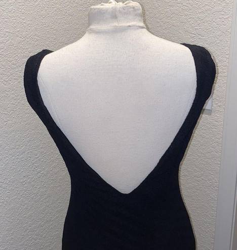 St. John  Evening Black Sleeveless V-neck Maxi Sweater Dress EUC Sz 10