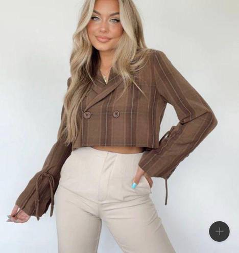 Lane 201 NWT Brown Cropped Blazer!