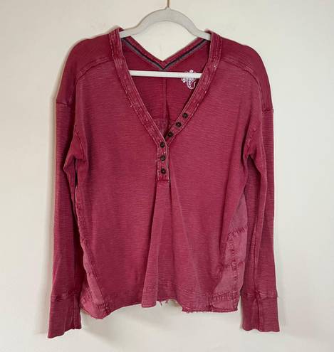 Pilcro Anthropologie Henley V-Neck Raw Hem Cotton Long Sleeve Swing Top Red