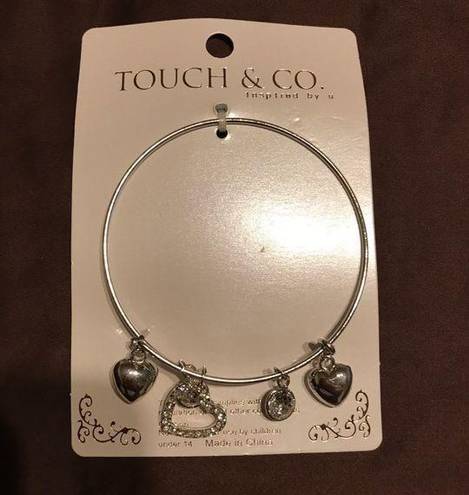 Krass&co Touch &  Bracelet Heart Charms/ Bangles Silver Color Expandable Bangle NEW