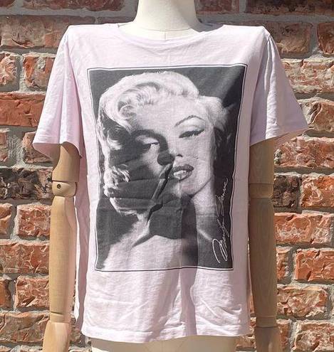 Marilyn Monroe  H&M white and grey short sleeve tee / M / Excellent condition